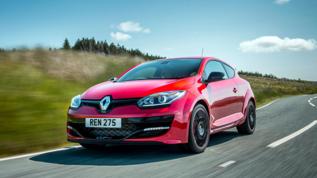 RS 275 Cup S and 275 Nav from Renault Put into Production