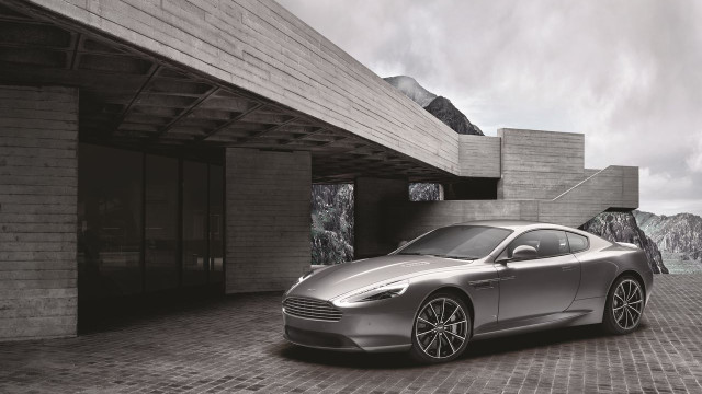 Aston Martin shows the DB9 GT (Special James Bond Edition)