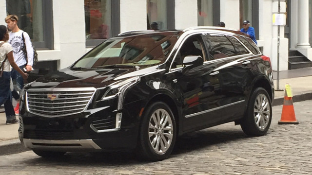 2017 XT5 from Cadillac will be introduced at the Motor Show in Dubai this November