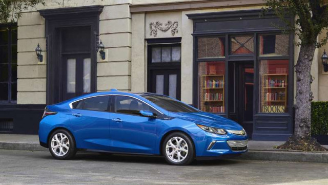 Testing of Self-Driving Chevrolet Volts will start in 2016