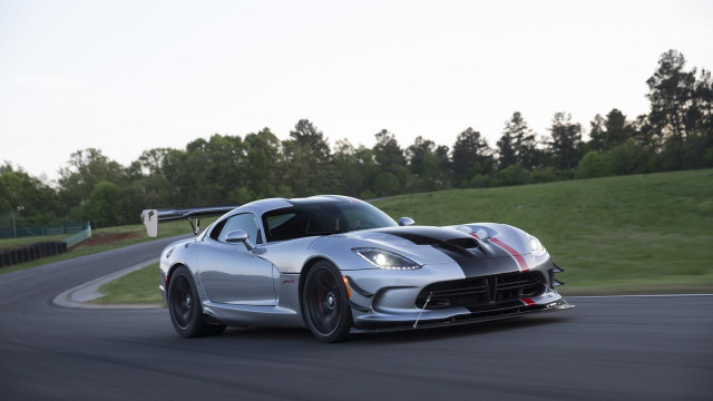 Marchione Considers a New Dodge Viper Possibility