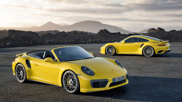 A Plug-in Hybrid Version of the Porsche 911