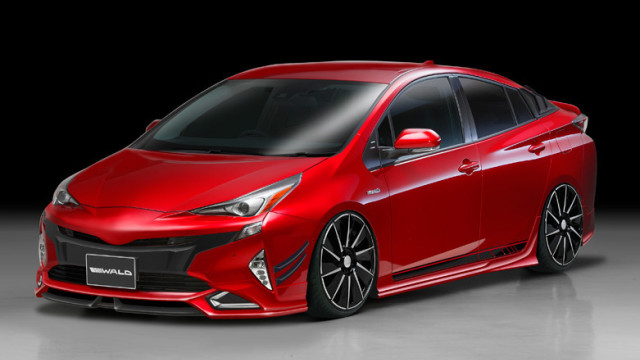 A New Aggressive Face of 2016 Toyota Prius