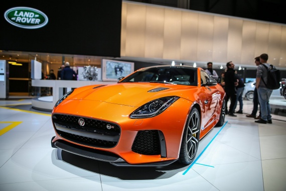Meet the Sexy 2017 F-Type SVR from Jaguar