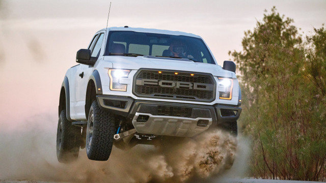 Ford shows off the F-150 Raptor's Off-Road Capabilities