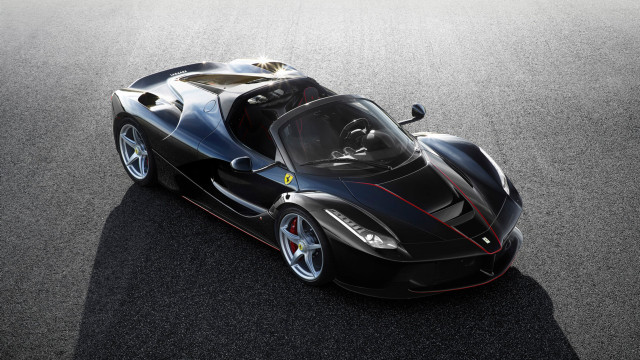 Aperta Moniker for an Open-Top LaFerrari from Ferrari