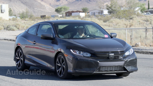 Honda Civic Si without Camouflage