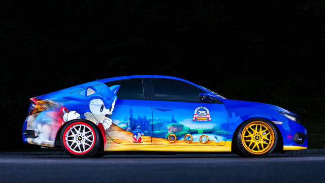 'Sonic Civic' from Honda for Hedgehog's 25th Birthday