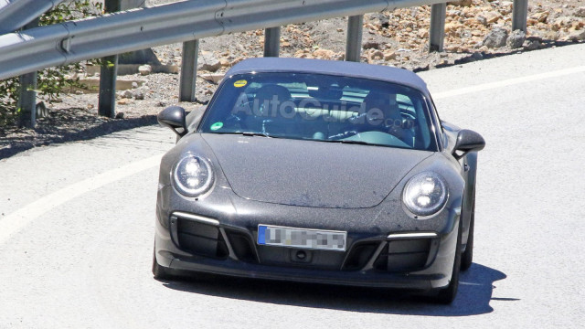 Porsche 991.2 GTS Targa Spied Camouflage Free