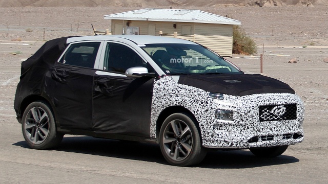 Compact Crossover From Hyundai Spied In The Desert