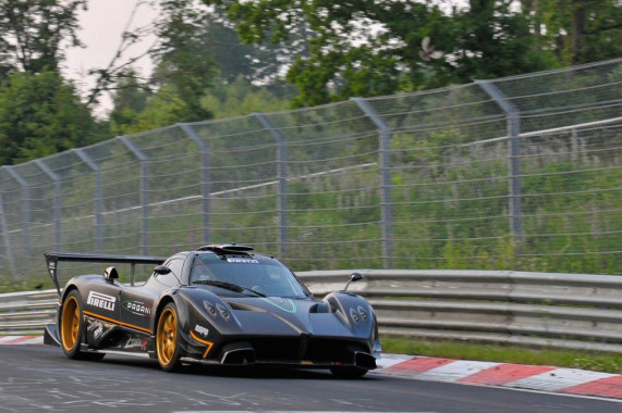 Pagani hints at new Nurburgring lap record