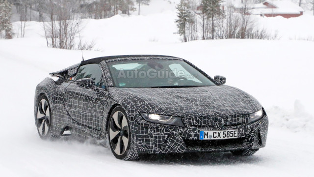 Frigid Cold Does Not Scare BMW i8 Spyder