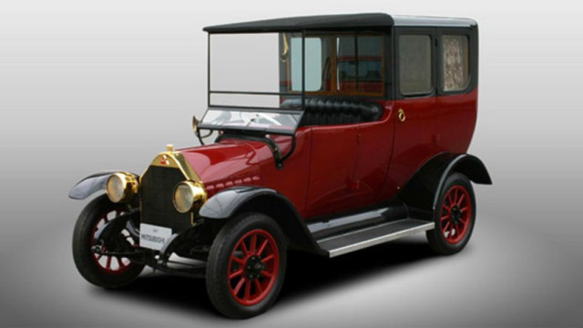 100th Birthday Of Mitsubishi's 1st Car Comes With A Twist!