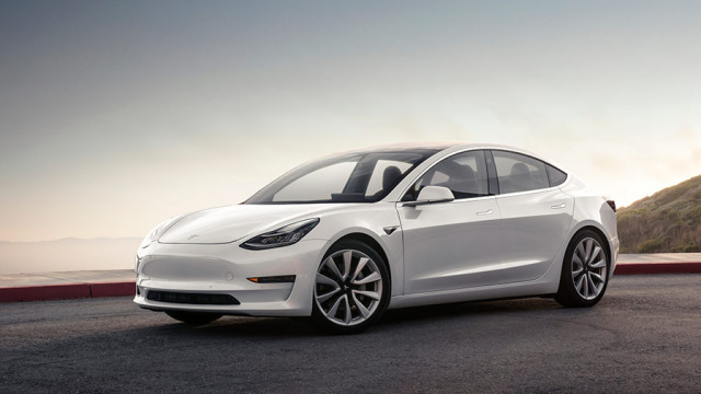 Tesla Model 3 Adds a new 'Long Range' Variant with 310-Mile Range