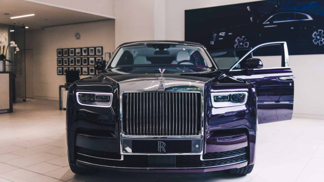 Next Year's Phantom From Rolls-Royce Is Purple