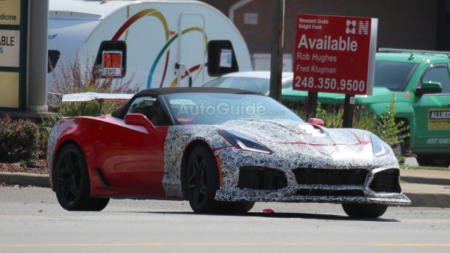 Carbon Fibber And Big Wings: The New Corvette