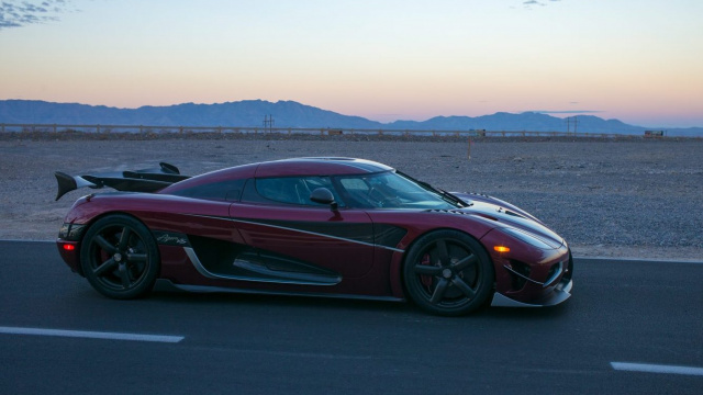 So Fast! 277.9 MPH From Koenigsegg Agera RS