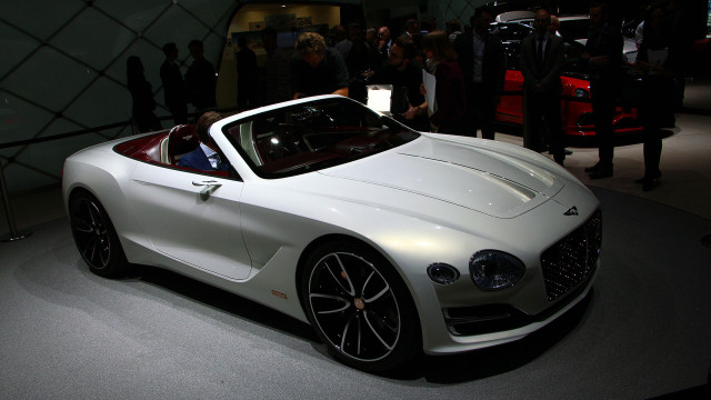 Bentley Electric car will appear in 2019