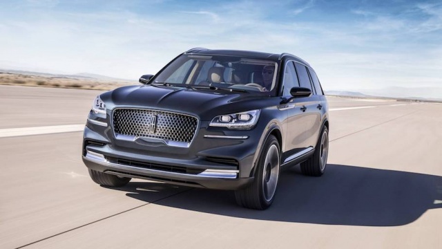 The new Lincoln Aviator introduced officially
