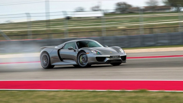 Porsche will repair one-third of all of 918 Spyder models