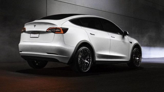 Tesla Model Y appeared on a new render