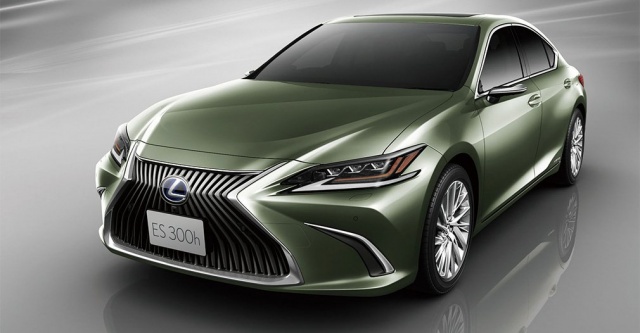 Cameras completely replaced the side mirrors in Lexus cars