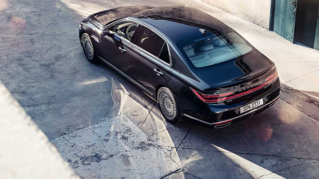 2020 Genesis G90 flagship updated