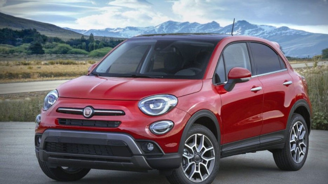 Restyled Fiat 500X demonstrated in Los Angeles