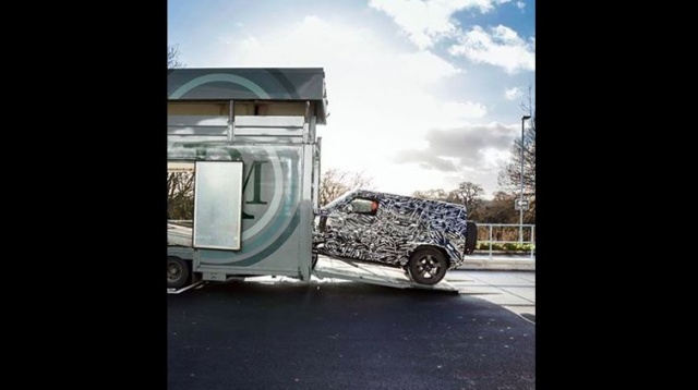 Land Rover Defender got debut date
