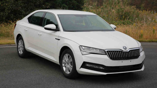 Updated Skoda Superb pictured in China