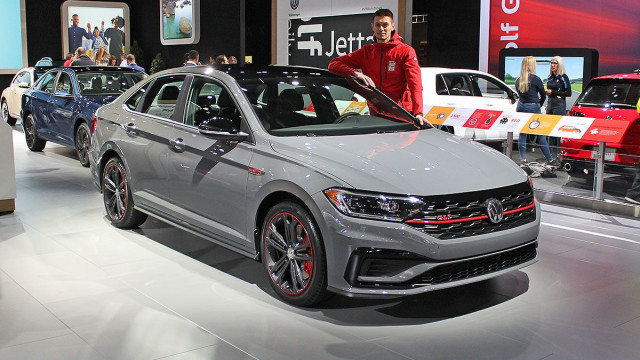 Volkswagen Jetta sports performance is presented