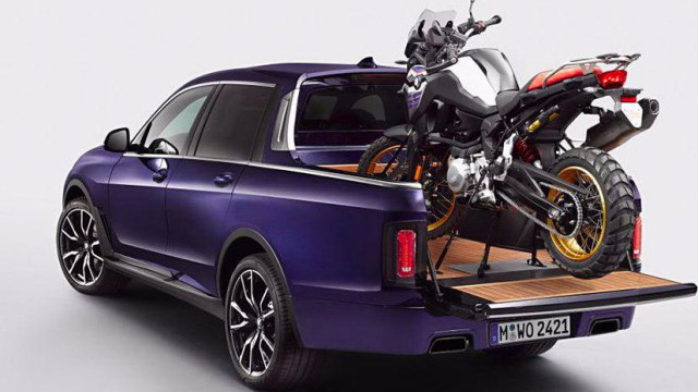 BMW X7 became a pickup