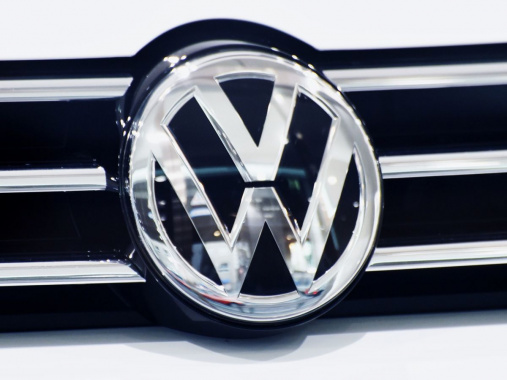 Volkswagen will help Ford with crewless vehicles