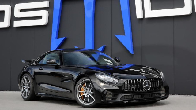 Mercedes-AMG GT R provides with an 880-horsepower installation