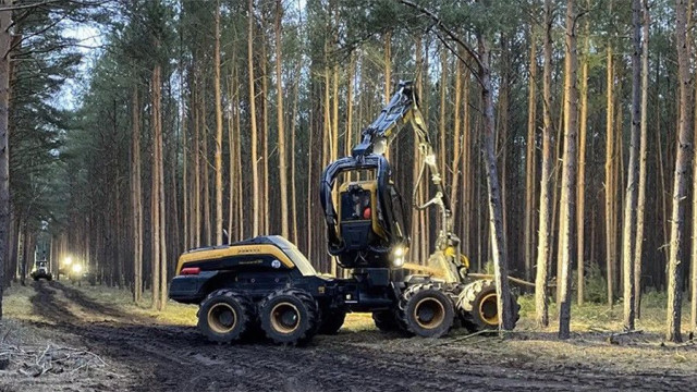 Tesla massively cuts forest in Germany for its green enterprise