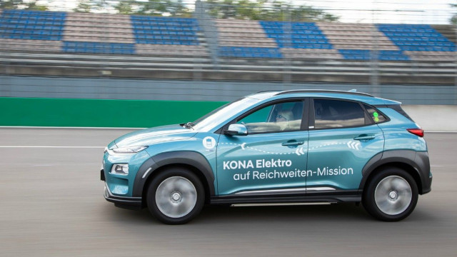 Electric Hyundai Kona managed to drive more than a thousand kilometers 