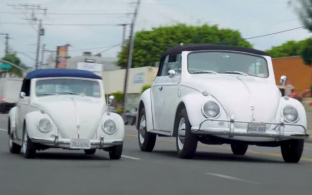 Volkswagen Beetle turned into a giant car (VIDEO)