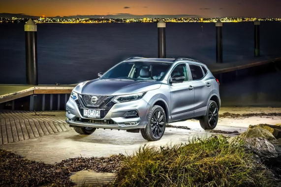 Nissan Qashqai appeared in the "night" version