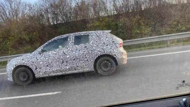 Skoda began testing the updated Fabia hatchback 