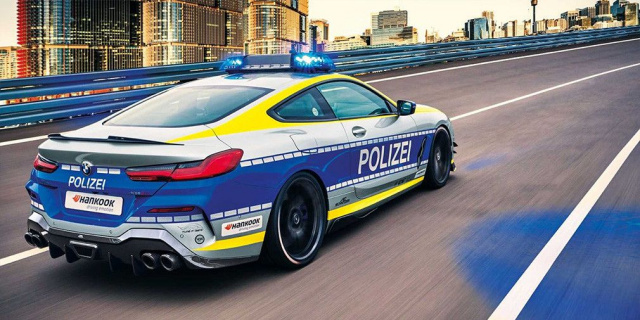 BMW 8-Series Coupe becomes a powerful police supercar 