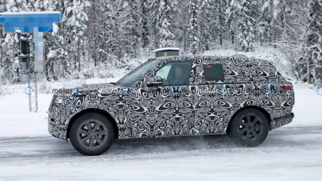 New generation Range Rover tested in Sweden