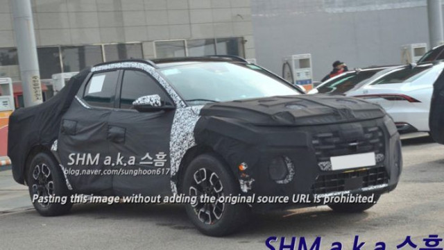 Hyundai begins testing Santa Cruz pickup truck  