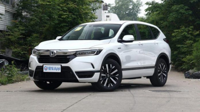 Honda shows an updated version of the Breeze crossover