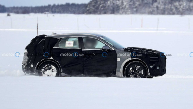 Genesis GV70e electric crossover tests have started