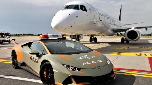 Lamborghini Huracan Evo gets unusual role at the airport