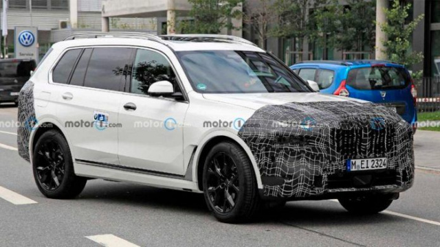 The new BMW X5 is almost ready to debut