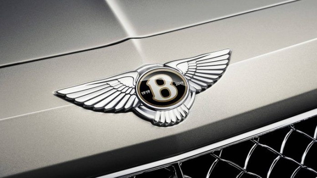 The first electric Bentley will be available in 2025