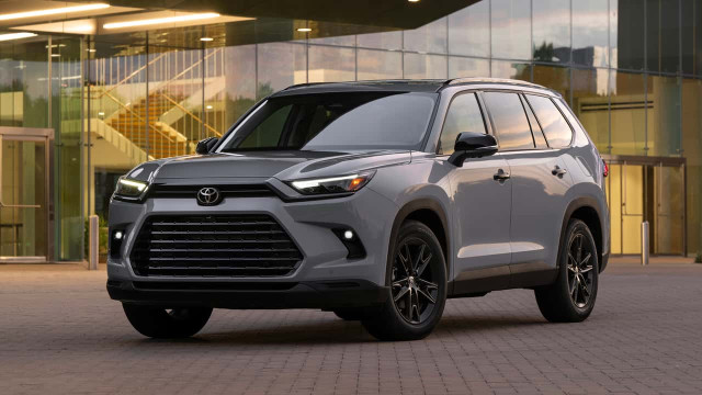 Toyota Introduces Affordable LE Trim for 2025 Grand Highlander