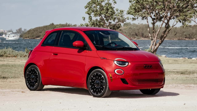 Fiat 500e Production Faces Another Halt