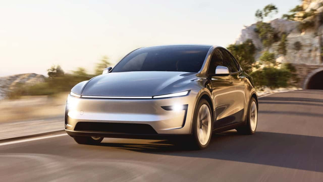 Revamped Tesla Model Y Unveiled for 2025